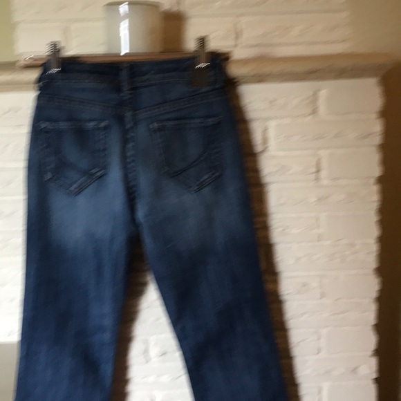 Bluejeans - Picture 3 of 3